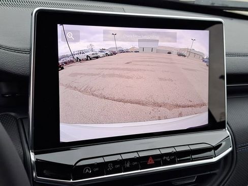 New 2026 Jeep Compass Limited image 13