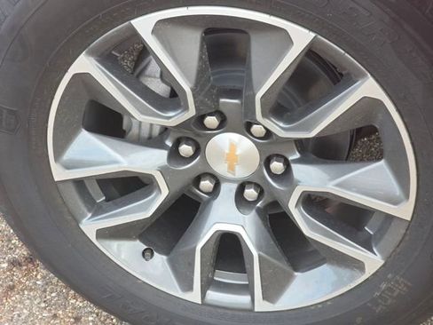 New 2025 Chevrolet Silverado 1500 LT image 22