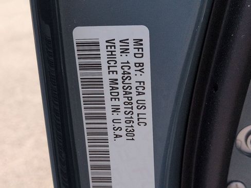 New 2026 Jeep Grand Wagoneer L 4WD image 28
