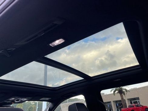 New 2026 Chevrolet Suburban Premier w/ Sun And Tow Package image 39