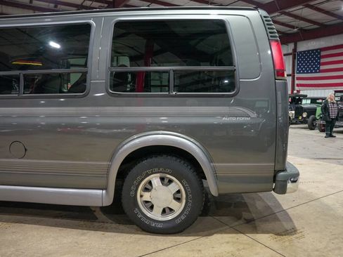 Used 1999 GMC Savana 1500 w/ Convenience Pkg image 5