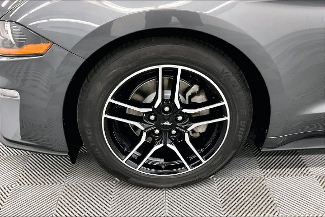 Used 2023 Ford Mustang Premium RWD image 9
