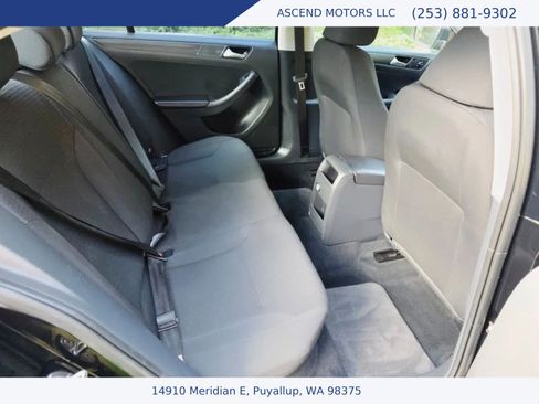 Used 2015 Volkswagen Jetta S FWD image 12