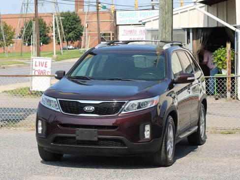 Used 2015 Kia Sorento LX FWD image 3