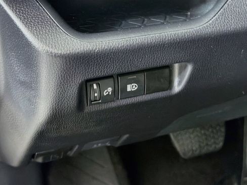 Used 2025 Toyota RAV4 LE FWD image 17