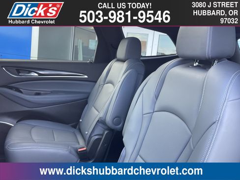 Used 2022 Buick Enclave Essence w/ Experience Buick Package AWD/4WD image 12