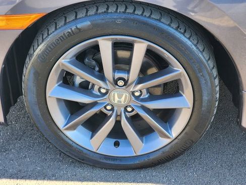 Used 2020 Honda Civic EX image 18