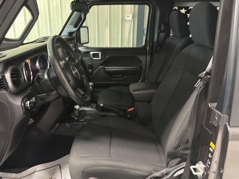 Used 2021 Jeep Wrangler Sport image 11