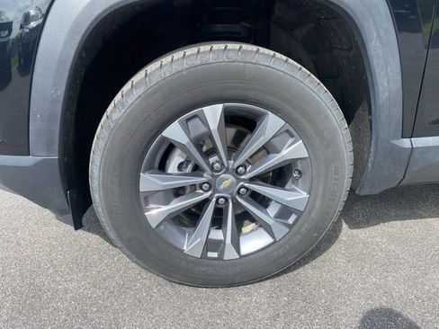 Used 2026 Chevrolet Equinox LT w/ Convenience Package II AWD/4WD image 23