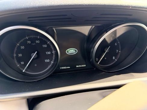 Used 2020 Land Rover Discovery SE AWD/4WD image 5