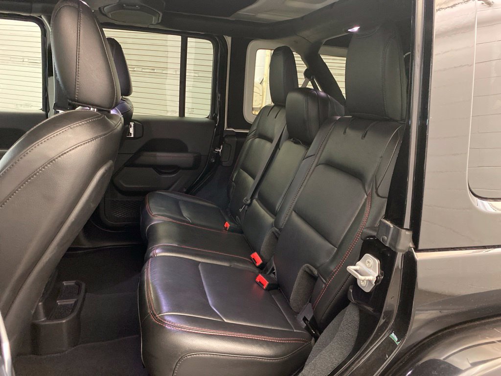 Used 2022 Jeep Wrangler Unlimited Rubicon AWD/4WD image 21