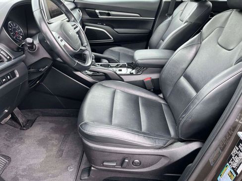 Used 2022 Kia Telluride S AWD/4WD image 15