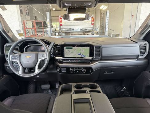 Certified 2026 Chevrolet Silverado 2500 LT AWD/4WD image 21