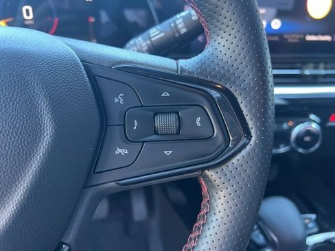 Used 2024 Chevrolet Trax RS w/ Driver Confidence Package image 19