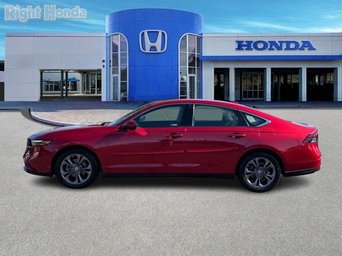 Used 2023 Honda Accord EX image 3