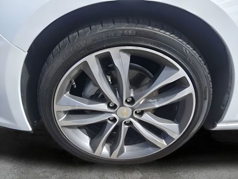 Used 2024 Chevrolet Malibu LT image 9