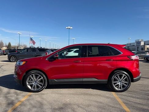 Certified 2022 Ford Edge Titanium image 7