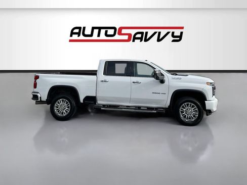 Used 2022 Chevrolet Silverado 3500 High Country w/ Z71 Off-Road Package AWD/4WD image 8