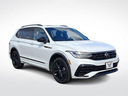Used 2022 Volkswagen Tiguan SE R-Line