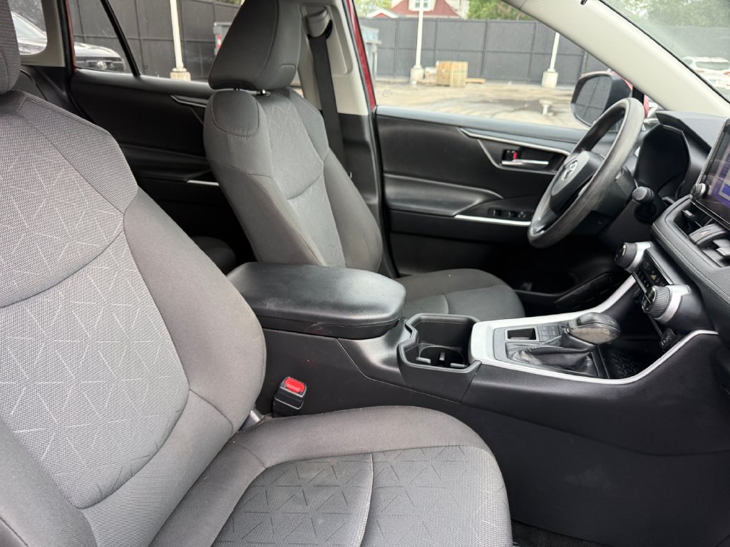 Certified 2024 Toyota RAV4 XLE w/ Convenience Package AWD/4WD image 18