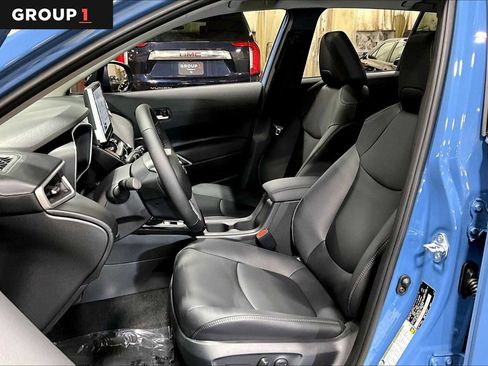 Certified 2026 Toyota Corolla Cross XLE w/ Convenience Package image 7