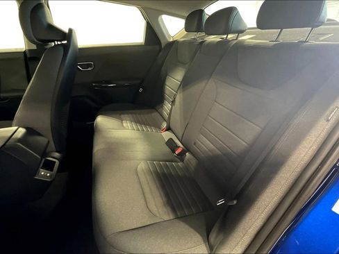 New 2025 Kia K4 EX image 16