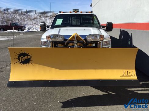 Used 2016 Ford F350 XLT w/ XLT Value Package image 4