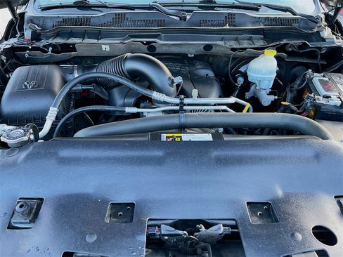 Used 2016 RAM 1500 Limited image 27