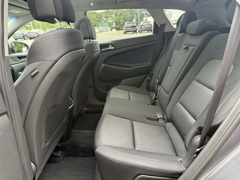 Used 2018 Hyundai Tucson Value w/ Cargo Package AWD/4WD image 11