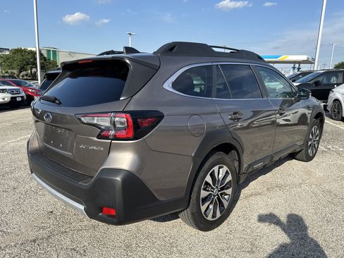 Certified 2024 Subaru Outback Limited AWD/4WD image 5