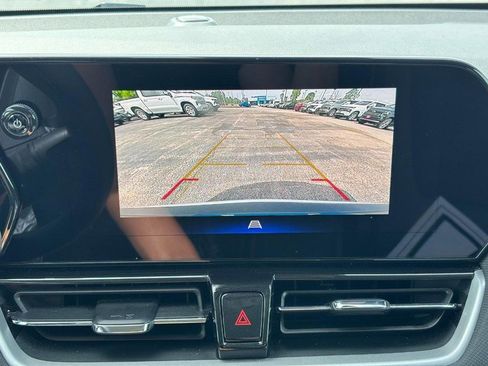 Used 2025 Chevrolet TrailBlazer LT AWD/4WD image 21