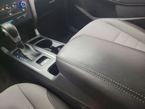 Used 2017 Ford Escape S FWD image 26