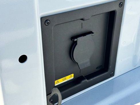 New 2025 Ford F150 XLT w/ Equipment Group 302A MID image 44