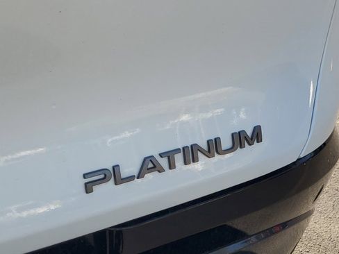 Used 2025 Nissan Murano Platinum w/ Cargo Package image 13