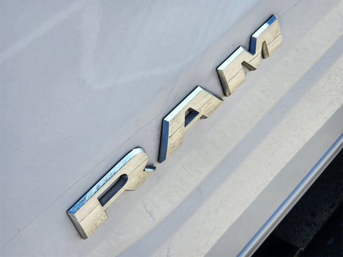 Used 2025 RAM 1500 Lone Star image 18