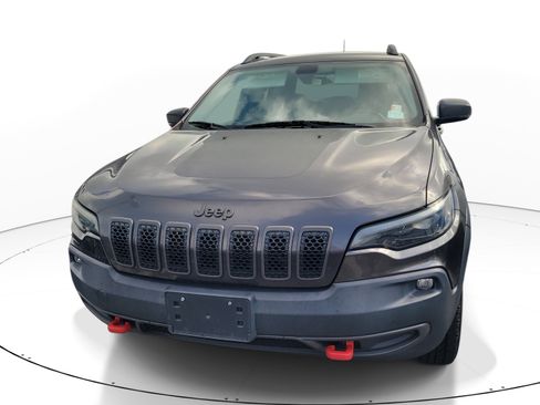 Used 2020 Jeep Cherokee Trailhawk w/ Cold Weather Group AWD/4WD image 2