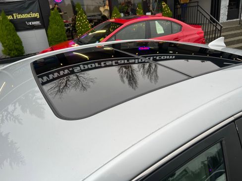 Used 2009 Cadillac CTS 3.6 AWD w/ Performance Luxury Package image 13