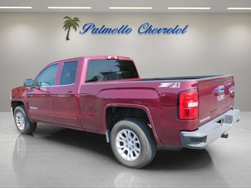 Used 2015 GMC Sierra 1500 SLE w/ SLE Value Package AWD/4WD image 4