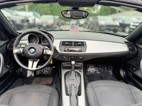 Used 2007 BMW Z4 3.0i RWD image 24
