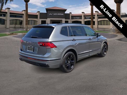 Used 2023 Volkswagen Tiguan SE R-Line FWD image 8