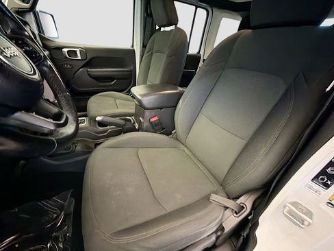 Used 2020 Jeep Wrangler Unlimited Sport S image 10