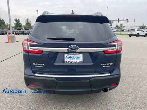 Used 2023 Subaru Ascent Limited w/ Technology Package AWD/4WD image 4
