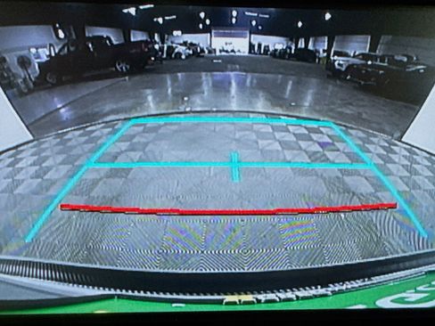 Used 2021 Toyota Corolla SE image 18