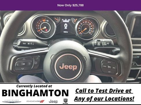 Used 2022 Jeep Wrangler Willys image 13
