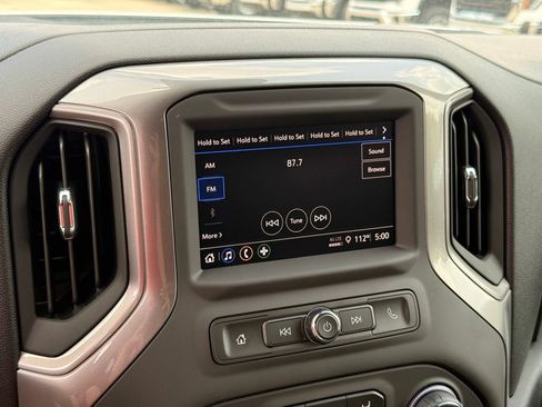 New 2026 Chevrolet Silverado 1500 W/T w/ WT Value Package AWD/4WD image 17