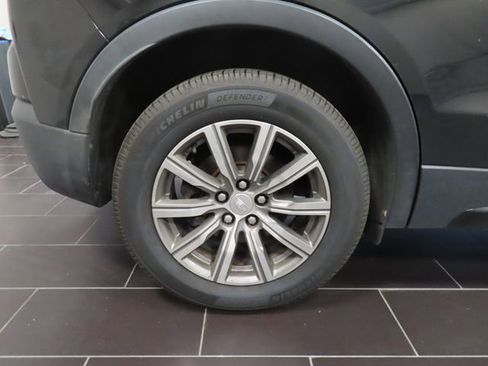 Used 2019 Cadillac XT4 Sport w/ Driver Awareness Package image 15