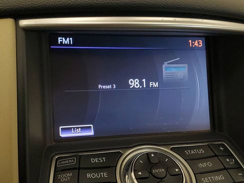 Used 2017 INFINITI QX50 2WD w/ Premium Plus Package image 19