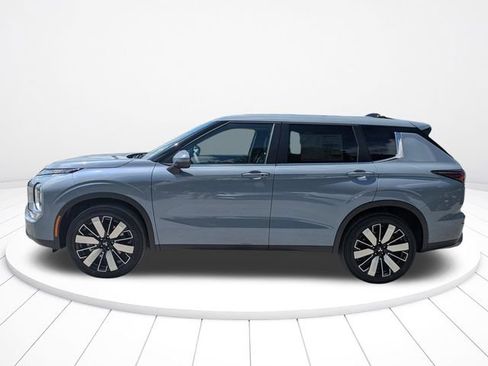 New 2026 Mitsubishi Outlander SE FWD image 7