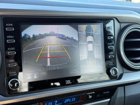 Certified 2022 Toyota Tacoma Limited image 24