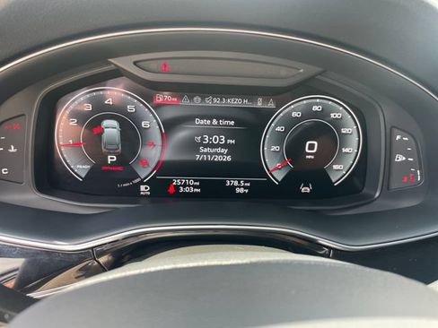 Used 2025 Audi Q7 3.0T Premium Plus AWD/4WD image 17